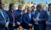 بازدید مقامات از غرفه پردیس تحقیقات و آموزش انار