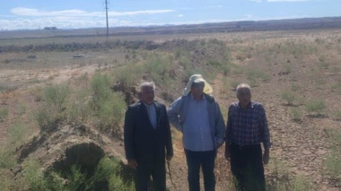 بازدید از ایستگاه تحقیقاتی، آموزشی و ترویجی پخش سیلاب بر آبخوان پلدشت