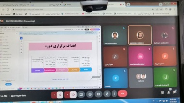 کارگاه آموزشی چگونه دانش‌بنیان شویم در مرکز رشد تخصصی کشاورزی کرمان برگزارشد