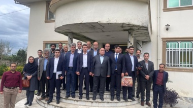 بازدید هیئت ازبکستان از مرکز تحقیقات ابریشم کشور