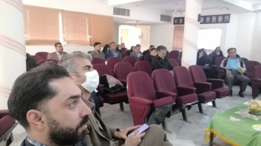 برگزاری دوره آموزشی کشت محصولات استوایی و گرمسیری در گلخانه در مرکز تحقیقات کشاورزی استان کرمان