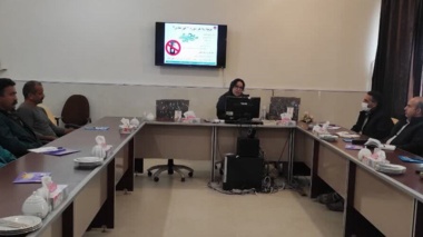 برگزاری کارگاه آموزشی آفات و بیماری‌های مهم زنبورعسل با حضور محقق کشوری