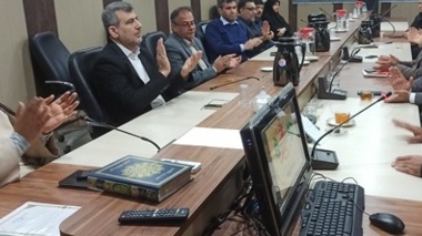 برگزاری جشن انقلاب ،جشن تکلیف فرزندان وتقدیر از برترین های فعالیتهای فرهنگی در مرکز تحقیقات بوشهر