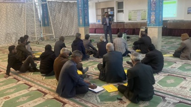 کارگاه آموزشی مدیریت تلفیقی آفات مهم سیب در شهر مجن برگزار شد