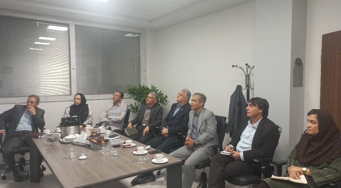 برگزاری جلسه بررسی راهکارهای افزایش درآمد مراکز و مؤسسات تحقیقاتی مستقل سازمان تات