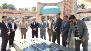 ادای احترام به مقام شامخ شهدای بجنورد
